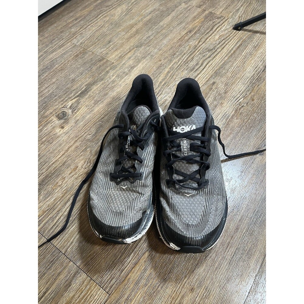 HOKA YOUTH CLIFTON 9 Black Gray RUNNING SHOES SIZE 7MD